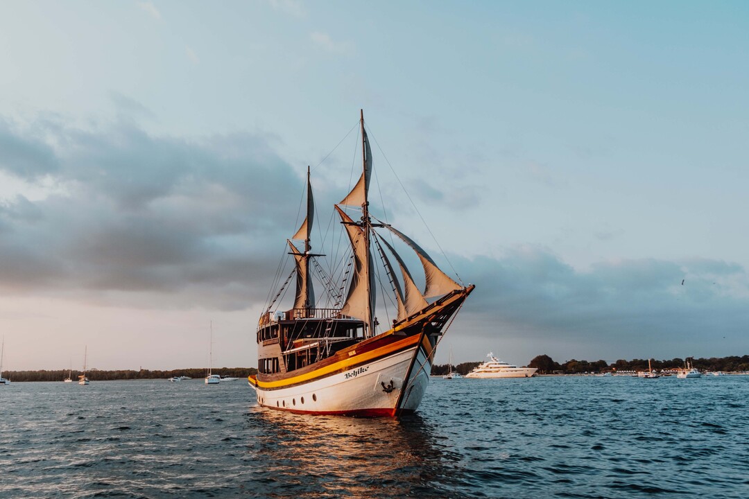 Open Trip 3D2N by Behike Cruise Luxury Phinisi - Komodo Sharing Tours